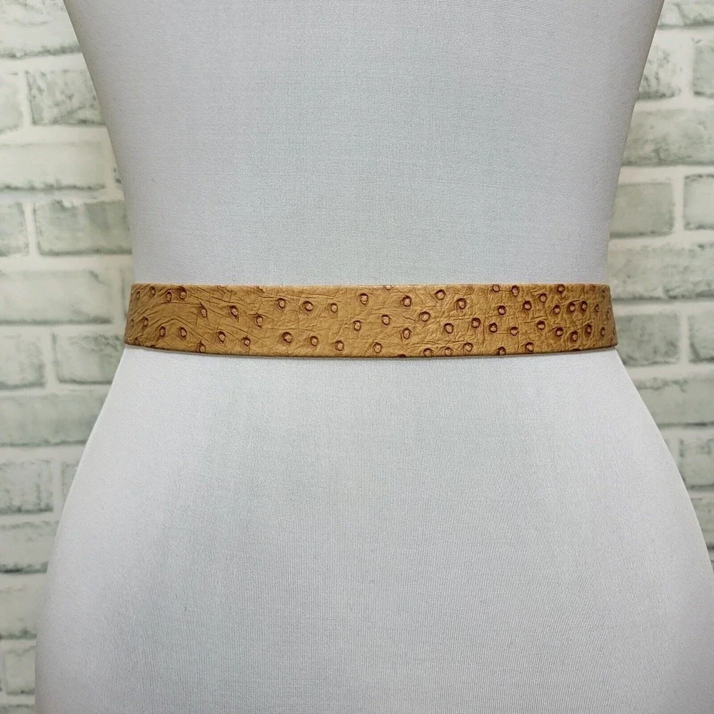 Vintage Mimi Di N 1991 Tan Ostrich‎ Embossed Belt Gold Paisley Buckle Womens